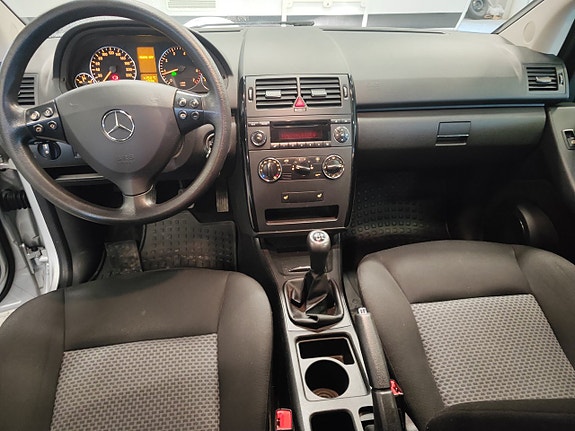 Mercedes-Benz A150 10 of 11