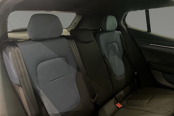 Volvo EX30 11 of 15