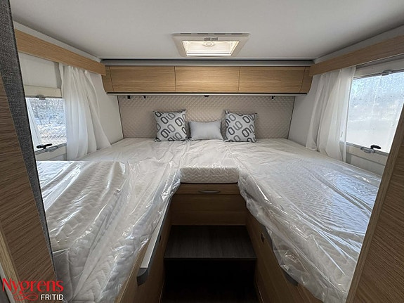 Adria Coral 670 DL 60Y - Fiat MultiJet3 140HP (103kW) HD 35L 16 of 17