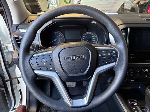 Isuzu D-max 10 of 11