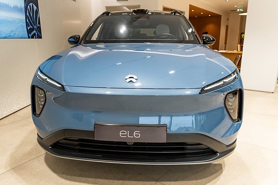 NIO EL6 3 of 11