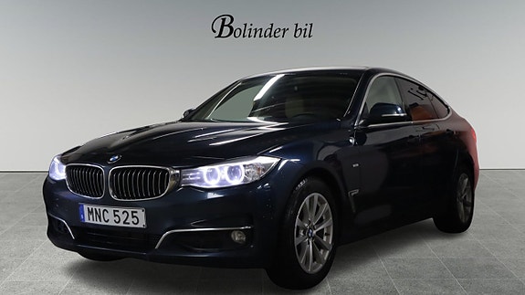 BMW 320 3 of 25