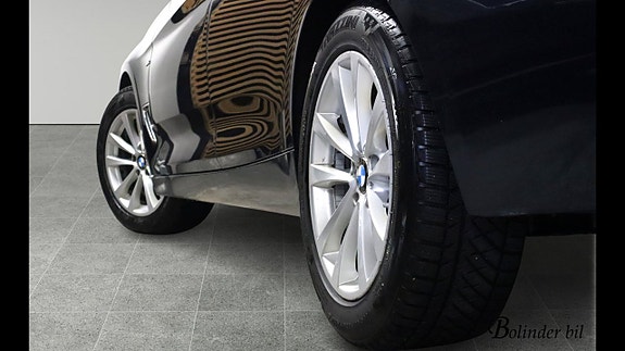 BMW 320 7 of 25