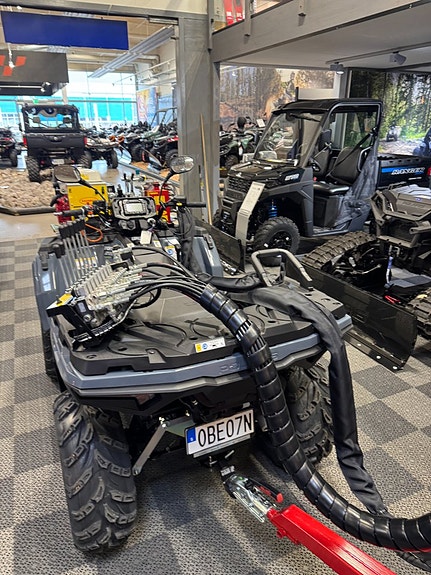 Polaris Sportsman 570 Gray inkl Kranman T1850 Pro 5 of 12