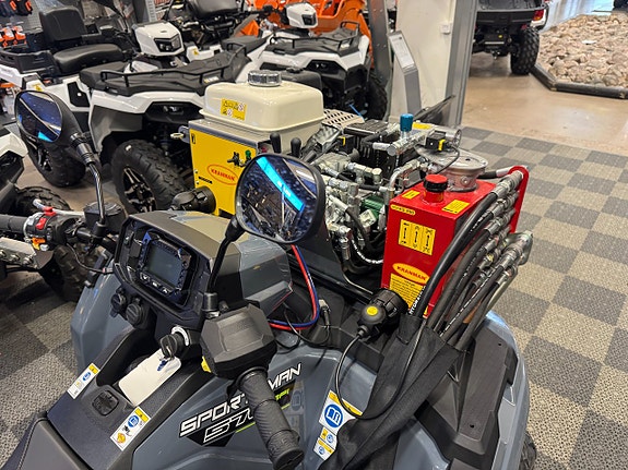 Polaris Sportsman 570 Gray inkl Kranman T1850 Pro 11 of 12
