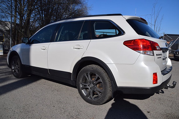 Subaru Outback 6 of 20