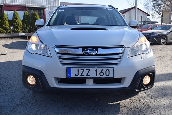 Subaru Outback 2 of 20