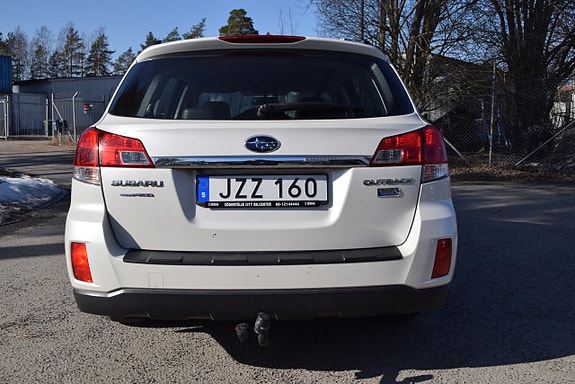 Subaru Outback 4 of 20