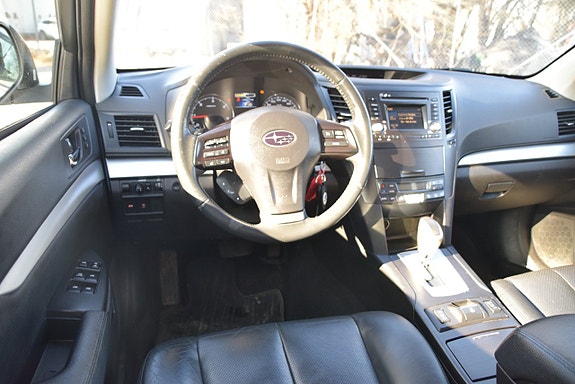Subaru Outback 7 of 20