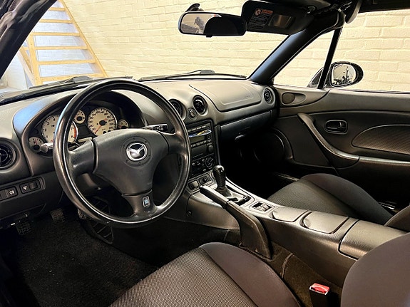 Mazda MX-5 10 of 14