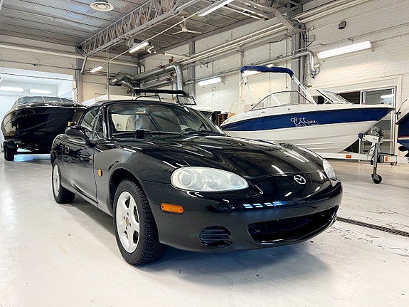 Mazda MX-5 3 of 14