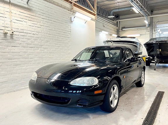 Mazda MX-5 2 of 14