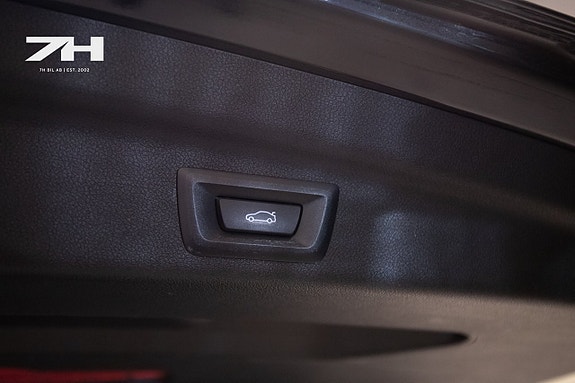 BMW 225e 17 of 18