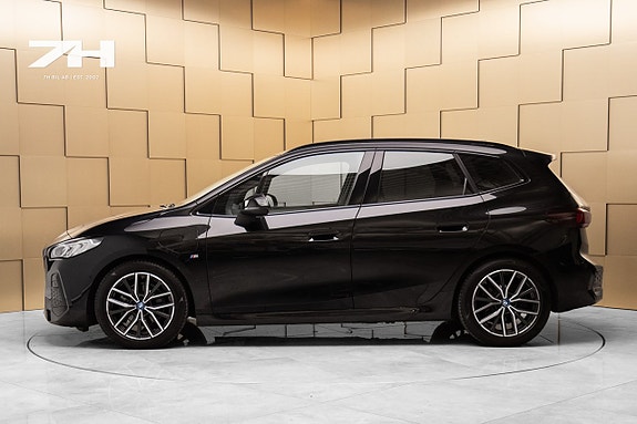 BMW 225e 2 of 5
