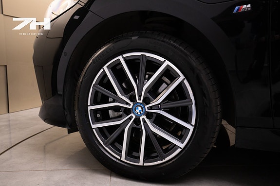 BMW 225e 18 of 18