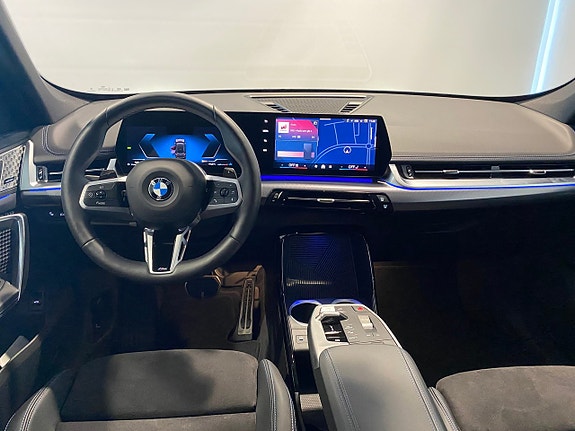BMW X1 3 of 5