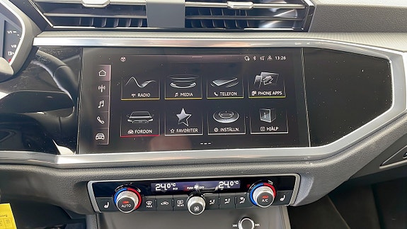 Audi Q3 9 of 12