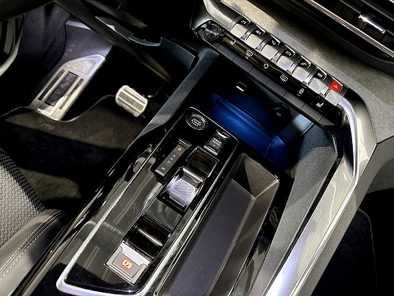Peugeot 3008 10 of 15