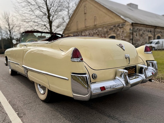 Cadillac Convertible 4 of 24