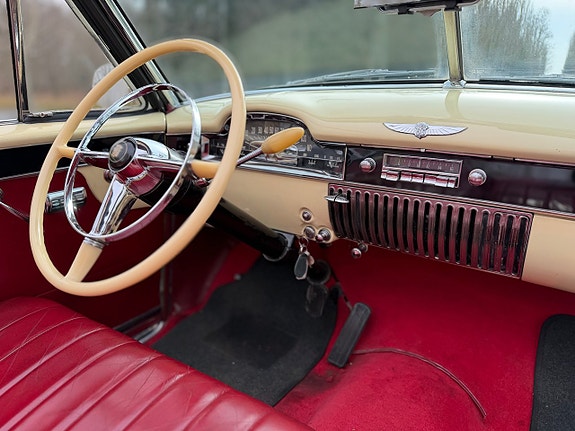 Cadillac Convertible 20 of 24
