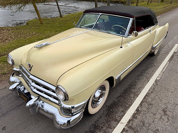 Cadillac Convertible 10 of 24