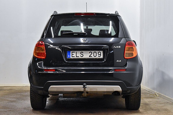 Suzuki SX4 7 of 21