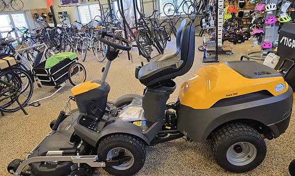 Stiga Park 500 med combi 95 aggregat Fri lev i hela skåne