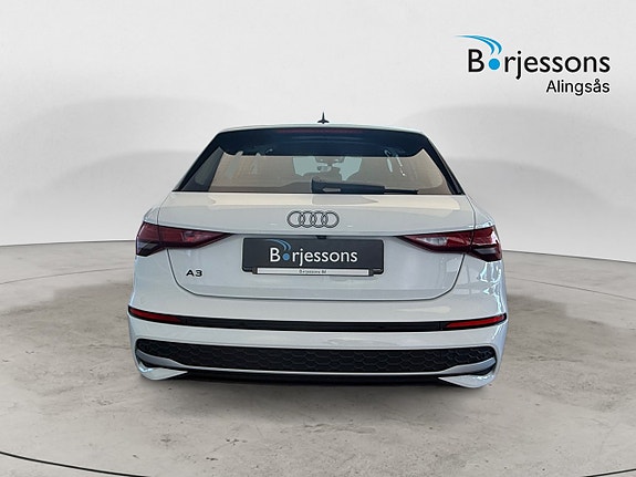 Audi A3 5 of 5