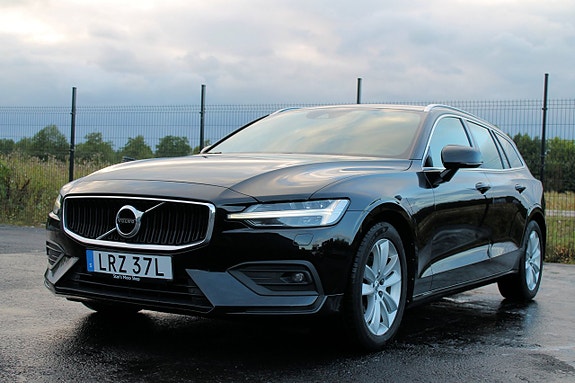 Volvo V60 8 of 30