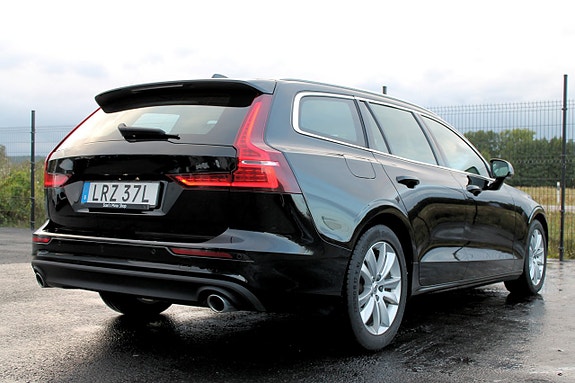 Volvo V60 20 of 30