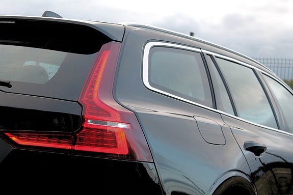 Volvo V60 23 of 30