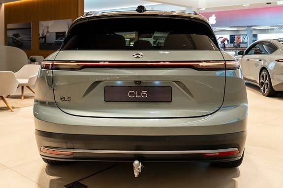 NIO EL6 4 of 18