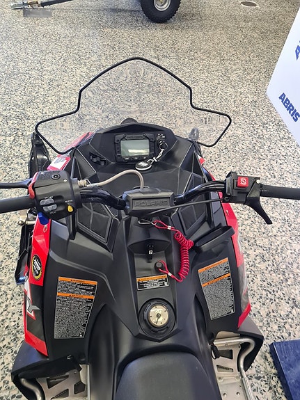 Polaris 550 INDY Polaris 550 INDY  ABRIS Särna Köp ONLINE 4 of 6