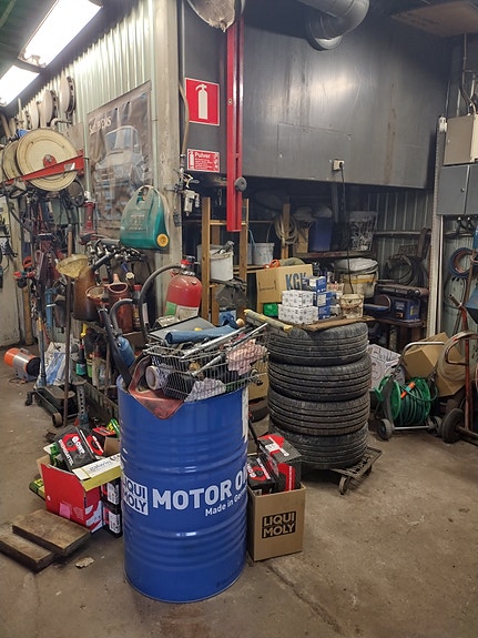 Product image 2 of 9