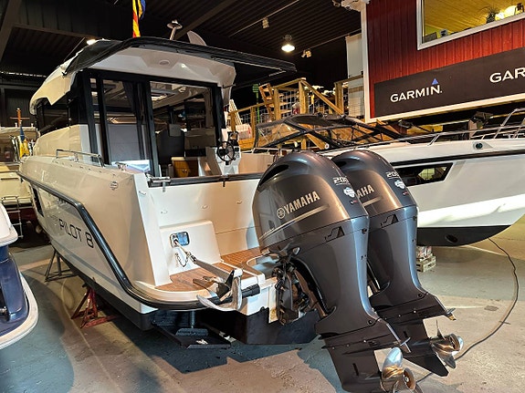 Finnmaster Pilot 8 / 2x Yamaha F200