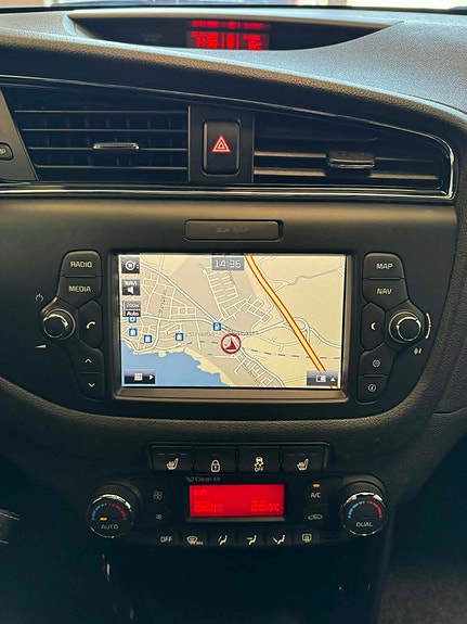 Kia Ceed 15 of 22