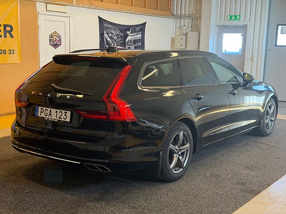 Volvo V90 5 of 18