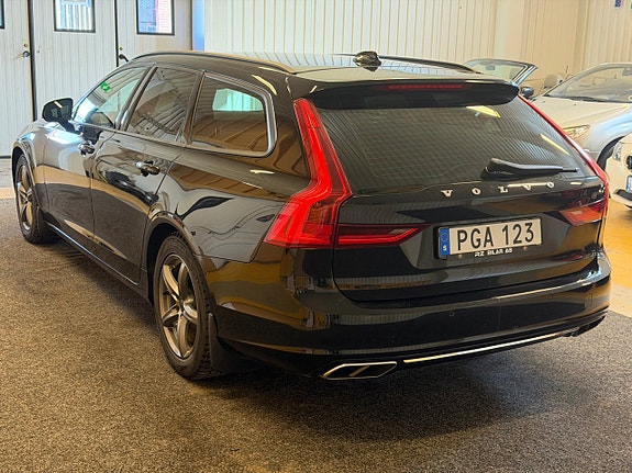 Volvo V90 4 of 18