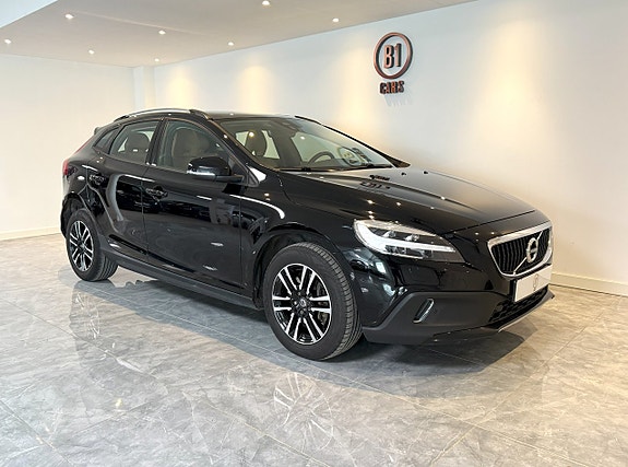 Volvo V40 Cross Country 5 of 5