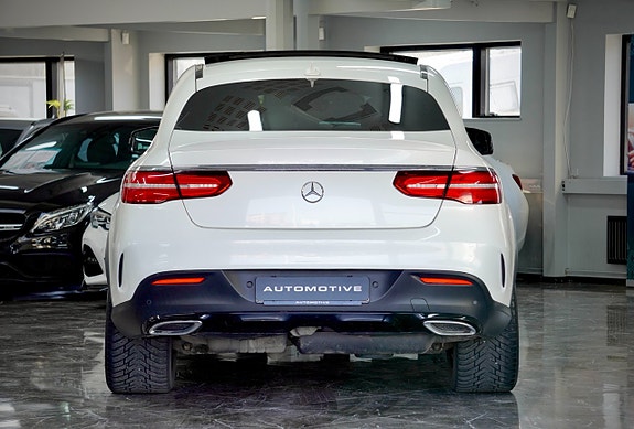 Mercedes-Benz GLE350 d 4 of 5