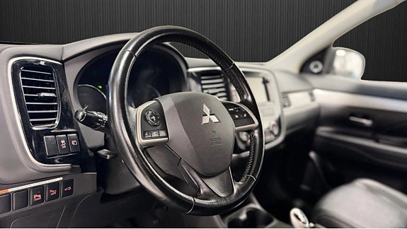 Mitsubishi Outlander 5 of 10