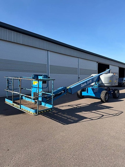 Bomlift 16m Genie S-45 - Begagnad 7 of 11