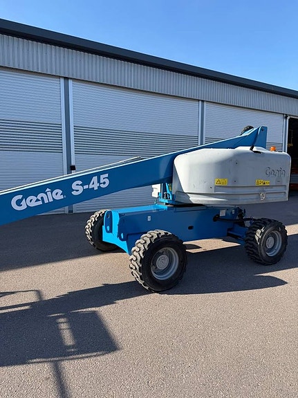 Bomlift 16m Genie S-45 - Begagnad 2 of 11