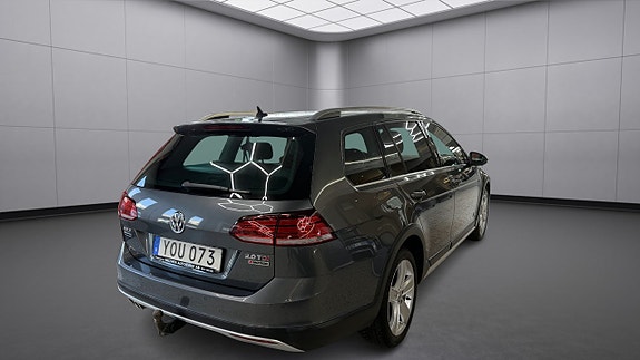 Volkswagen Golf Alltrack 5 of 18