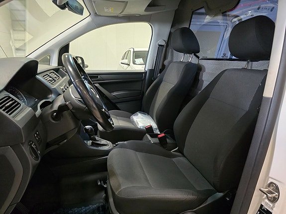 Volkswagen Caddy 10 of 19