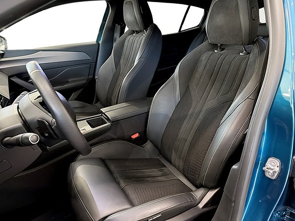 Peugeot 408 4 of 5