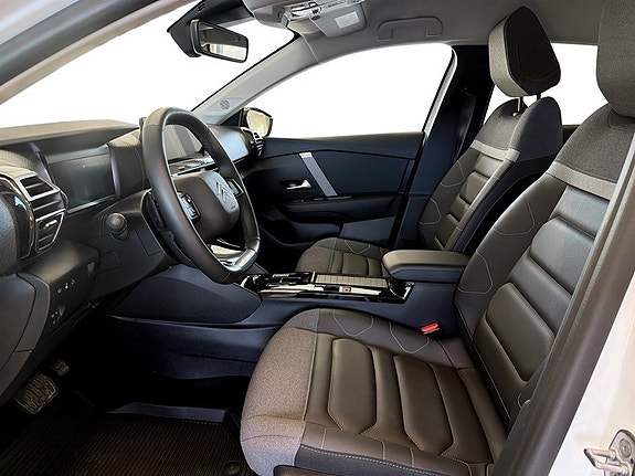 Citroen C4 X 4 of 5