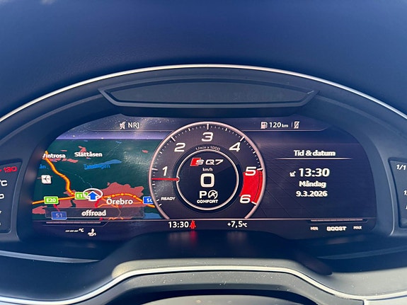 Audi SQ7 10 of 23