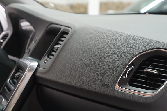 Volvo V60 24 of 26
