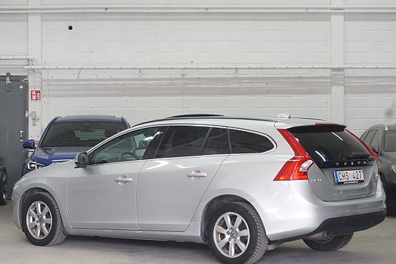 Volvo V60 3 of 26